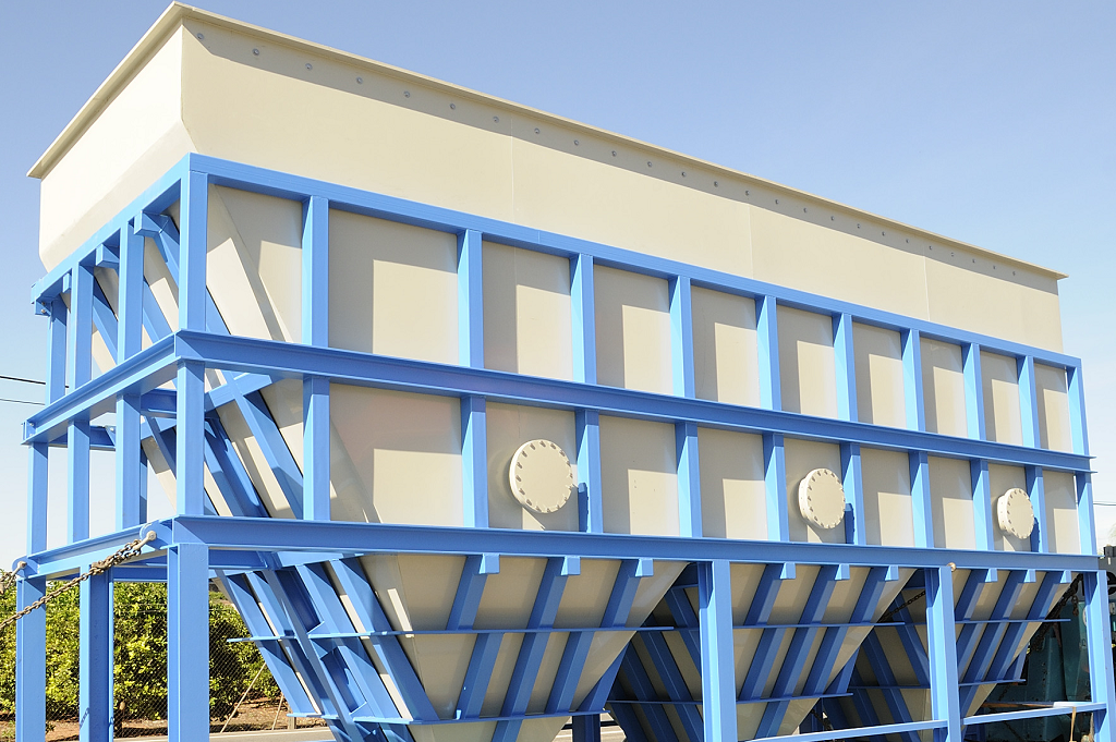 Décanteurs Compacts en acier inoxydable ou en Polypropylène